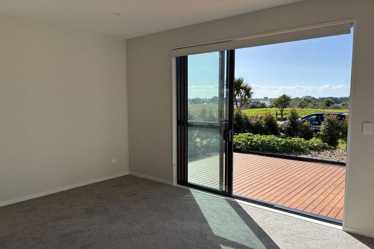 Photo of property in 10a Mclarin Road, Glenbrook, 2681
