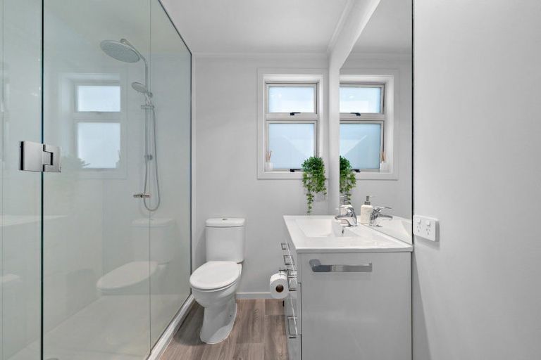 Photo of property in 35 Antrim Crescent, Wainuiomata, Lower Hutt, 5014