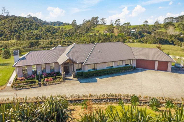 Photo of property in 246 Blackbridge Road, Dairy Flat, Albany, 0794