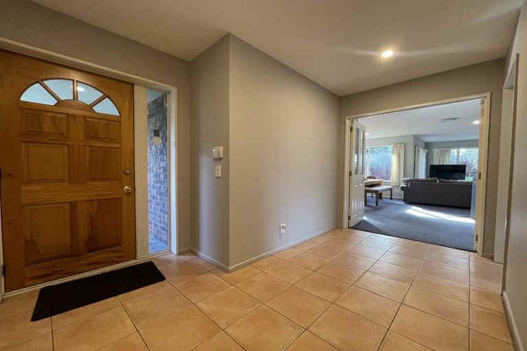 Photo of property in 25 Broadhaven Avenue, Parklands, Christchurch, 8083