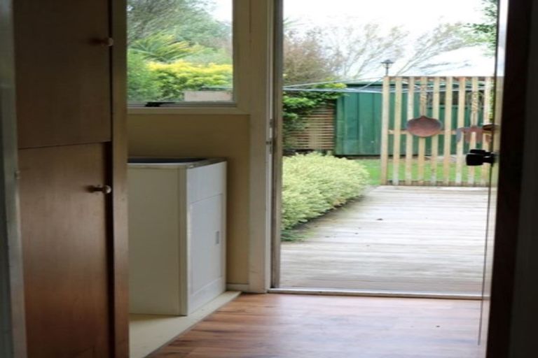 Photo of property in 8 Oxford Street, Tirau, 3410