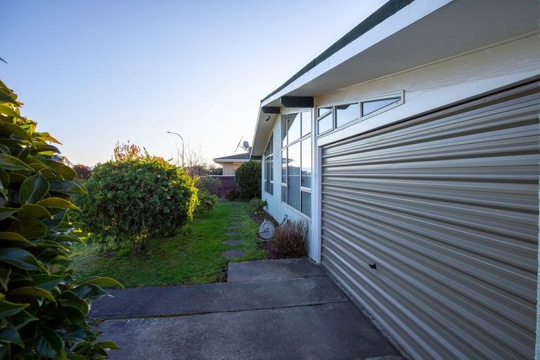 Photo of property in 24 Exeter Street, Stoke, Nelson, 7011