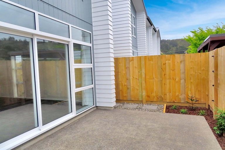 Photo of property in 358 George Street, Stokes Valley, Lower Hutt, 5019