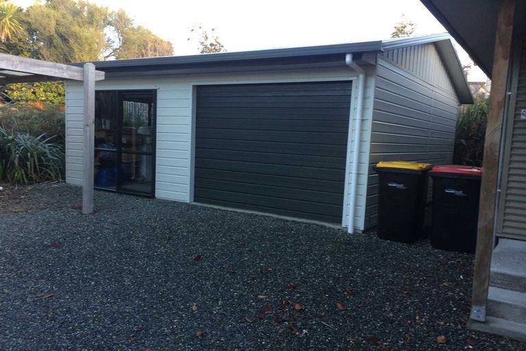 Photo of property in 46 Cathedral Drive, Manapouri, 9679