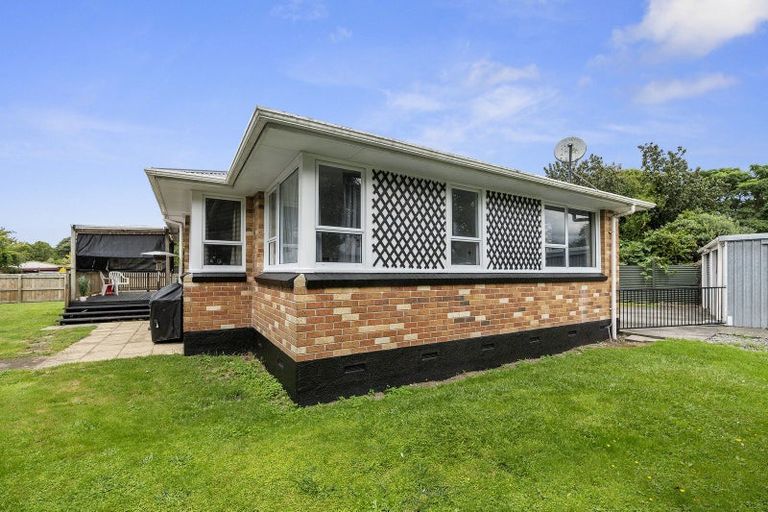 Photo of property in 4 John Road, Fairy Springs, Rotorua, 3015