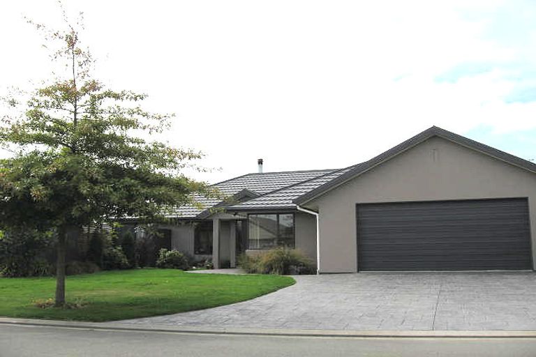 Photo of property in 17 Oakwood Mews, Prebbleton, 7604