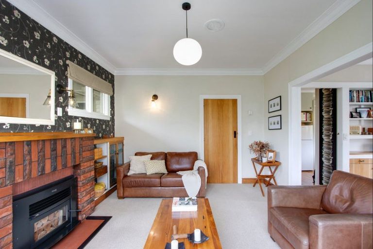 Photo of property in 26 Bowling Road, Greenmeadows, Napier, 4112