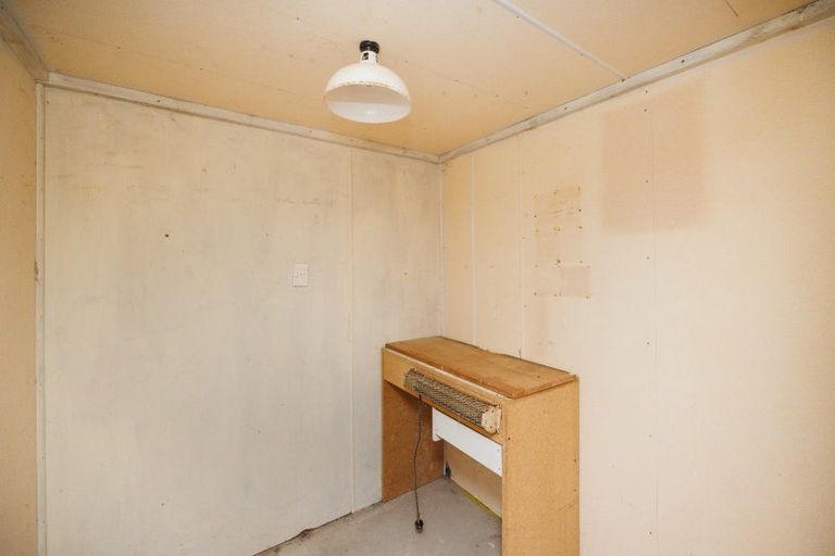 Photo of property in 124 Pahiatua Aokautere Road, Aokautere, Palmerston North, 4471