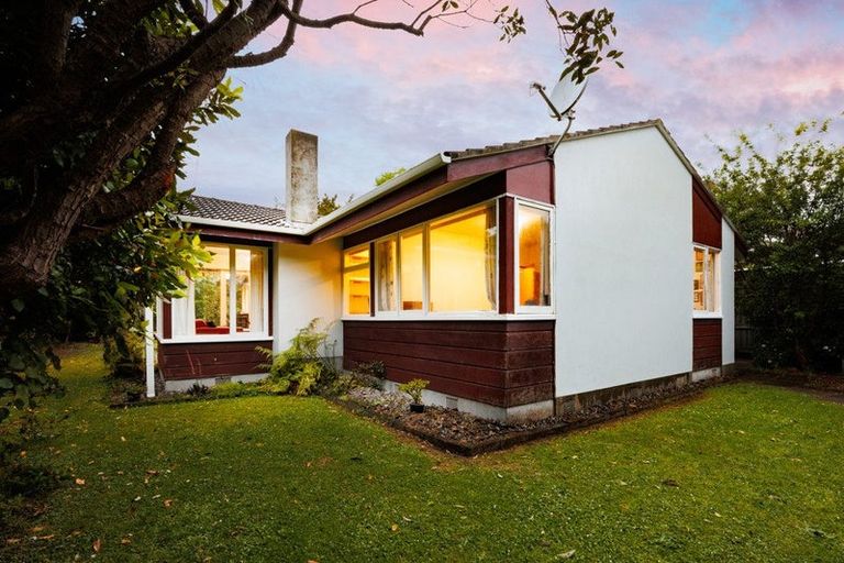 Photo of property in 22a Moerangi Street, West End, Palmerston North, 4410