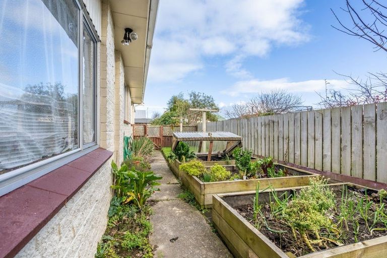 Photo of property in 30 Hamilton Street, Strathern, Invercargill, 9812