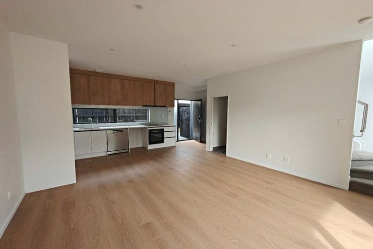 Photo of property in 6/38 Kervil Avenue, Te Atatu Peninsula, Auckland, 0610
