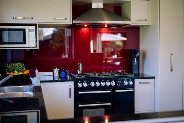 Photo of property in 76 Peake Road, Cambridge, 3493