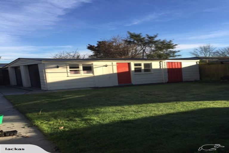 Photo of property in 70 Woodbury Street, Russley, Christchurch, 8042