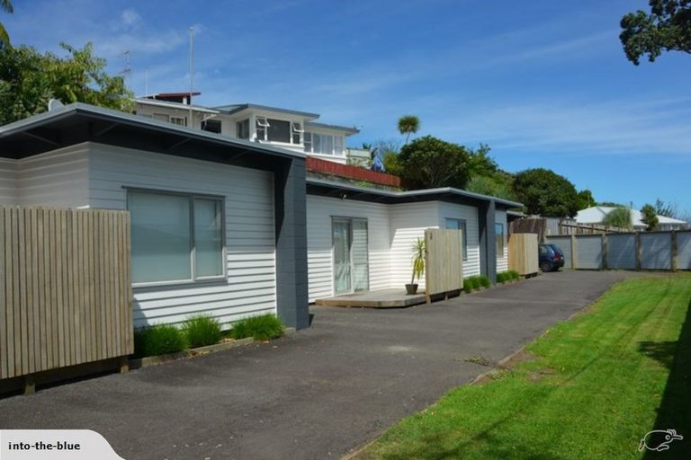 Photo of property in 50 Queens Road, Glen Avon, New Plymouth, 4312