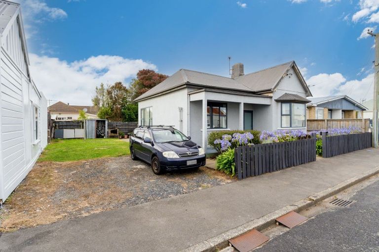 Photo of property in 11 Prendergast Street, South Dunedin, Dunedin, 9012