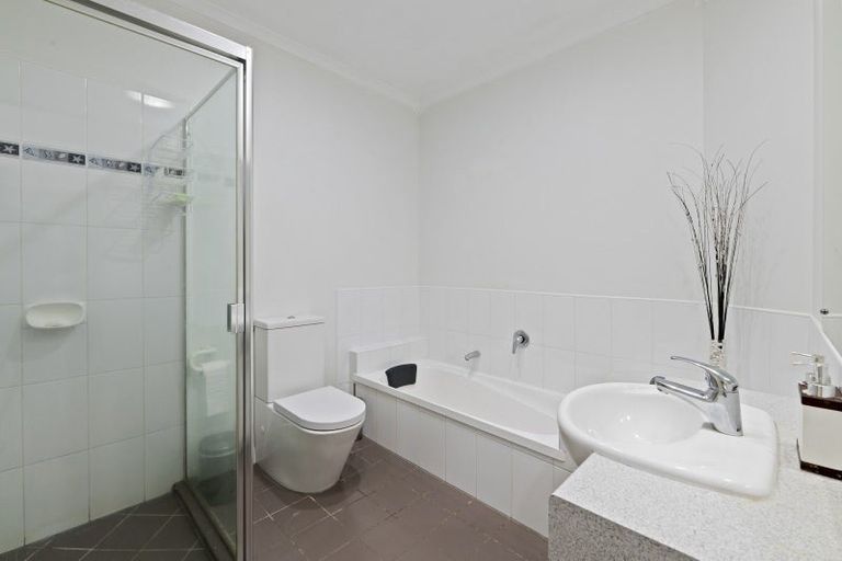 Photo of property in 75 Nautilus Drive, Gulf Harbour, Whangaparaoa, 0930