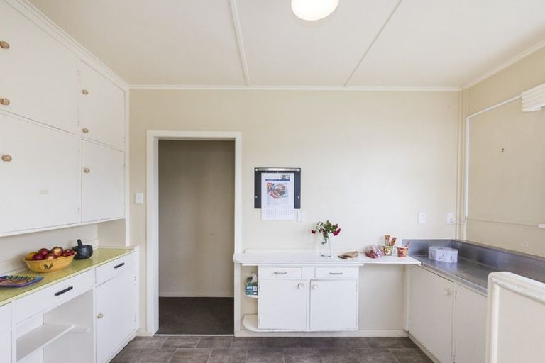 Photo of property in 1/27 Joseph Street, West End, Palmerston North, 4412