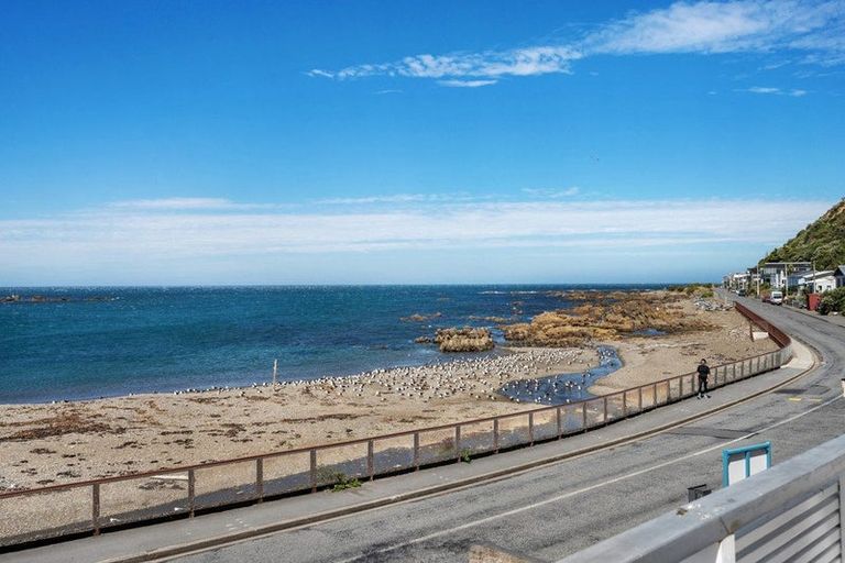 Photo of property in 70 Owhiro Bay Parade, Owhiro Bay, Wellington, 6023