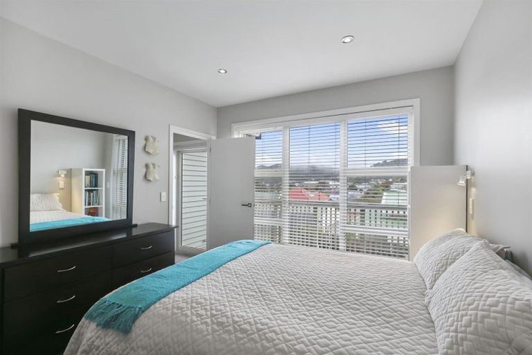 Photo of property in 1/54 Cooper Street, Karori, Wellington, 6012
