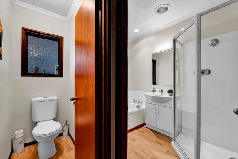 Photo of property in 18 Onaero Beach Road, Onaero, Waitara, 4383