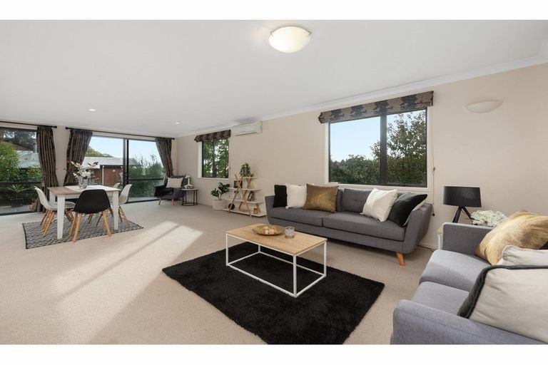 Photo of property in 31 Bateleur Close, Welcome Bay, Tauranga, 3112