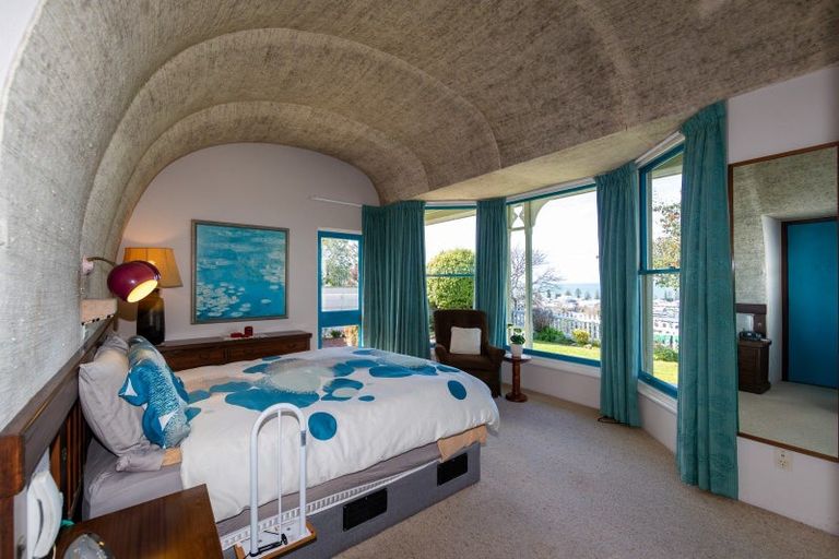 Photo of property in 3 Colenso Avenue, Hospital Hill, Napier, 4110