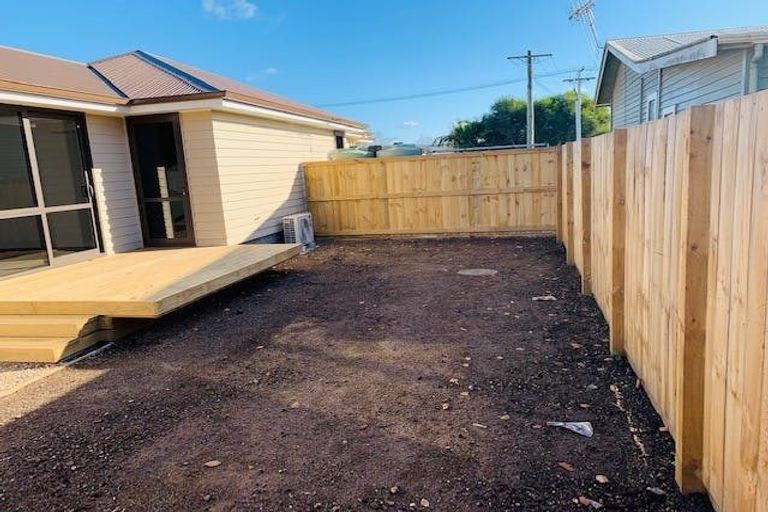 Photo of property in 2/38 Smith Street, Frankton, Hamilton, 3204