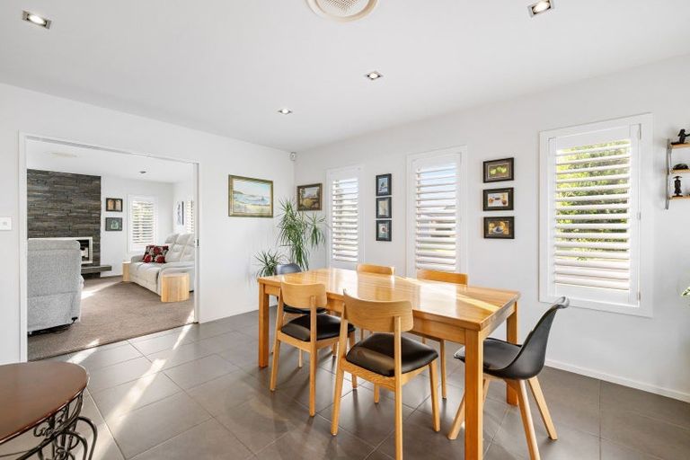 Photo of property in 2 Lamia Grove, Papamoa Beach, Papamoa, 3118