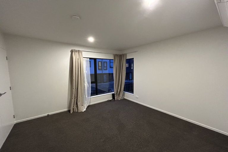 Photo of property in 24 Ara Mara Hua, Henderson, Auckland, 0612