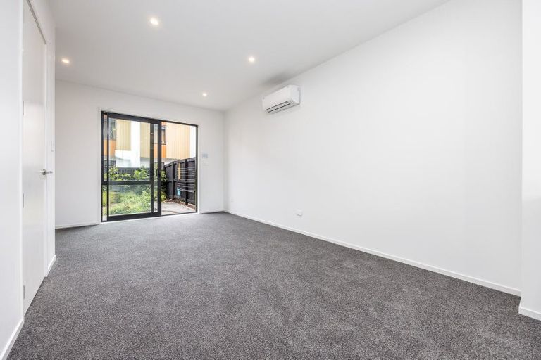 Photo of property in 14 Arvo Lane, Hobsonville, Auckland, 0616