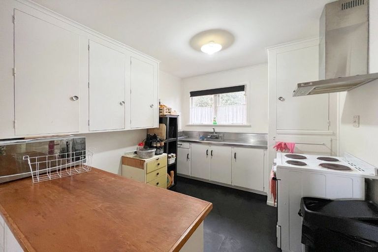 Photo of property in 51 Arawa Street, New Lynn, Auckland, 0600