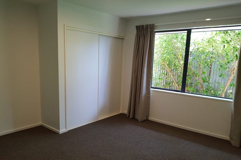 Photo of property in 2/90a Richardson Terrace, Woolston, Christchurch, 8023