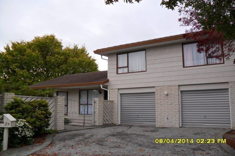 Photo of property in 29 Te Maru Place, Redwood, Christchurch, 8051