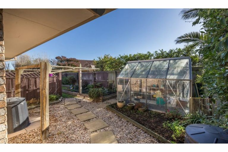 Photo of property in 21b Pine Avenue, New Brighton, Christchurch, 8061