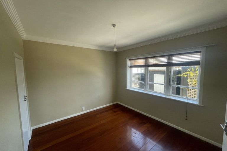 Photo of property in 923 High Street, Avalon, Lower Hutt, 5011