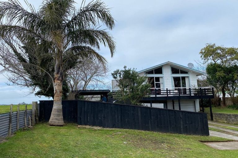 Photo of property in 46 Rahiri Street, Waitara, 4320