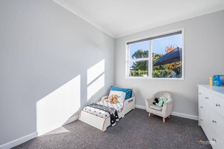 Photo of property in 12 Christchurch Crescent, Kelson, Lower Hutt, 5010