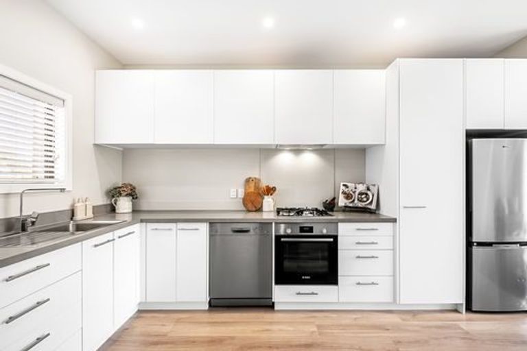 Photo of property in 25 Ron Deal Way, Epuni, Lower Hutt, 5011