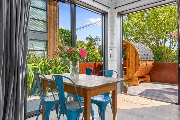 Photo of property in 12a Hurley Street, Christchurch Central, Christchurch, 8011