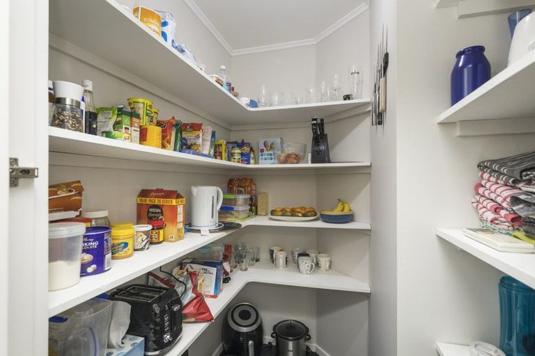 Photo of property in 24 Tingey Avenue, Feilding, 4702