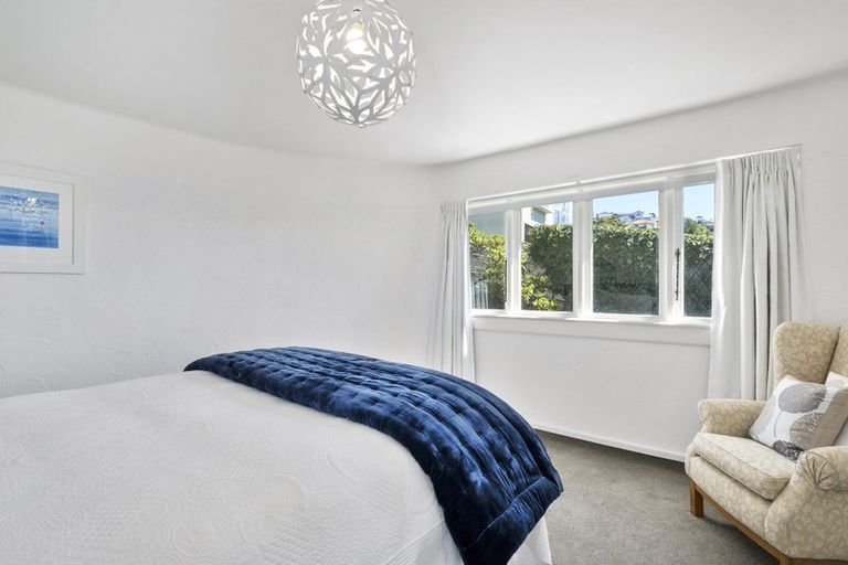 Photo of property in 104 Cliffs Road, Saint Clair, Dunedin, 9012