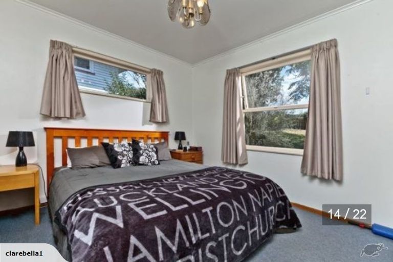 Photo of property in 23 Ellice Road, Totara Vale, Auckland, 0629