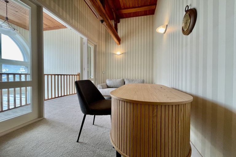 Photo of property in Whitmore Apartments, 1a/7 Stout Street, Wellington Central, Wellington, 6011