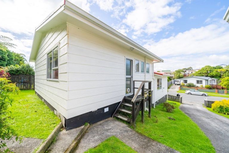 Photo of property in 251 Major Drive, Kelson, Lower Hutt, 5010