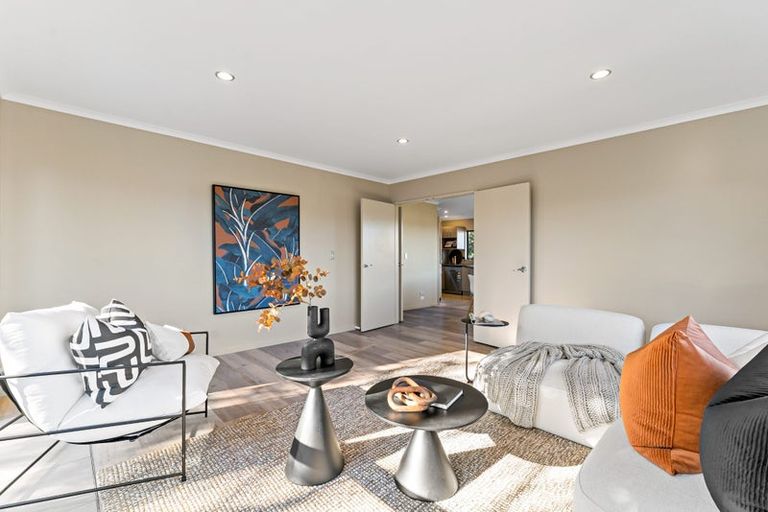 Photo of property in 18 Mckinley Road, Sunnyvale, Auckland, 0612