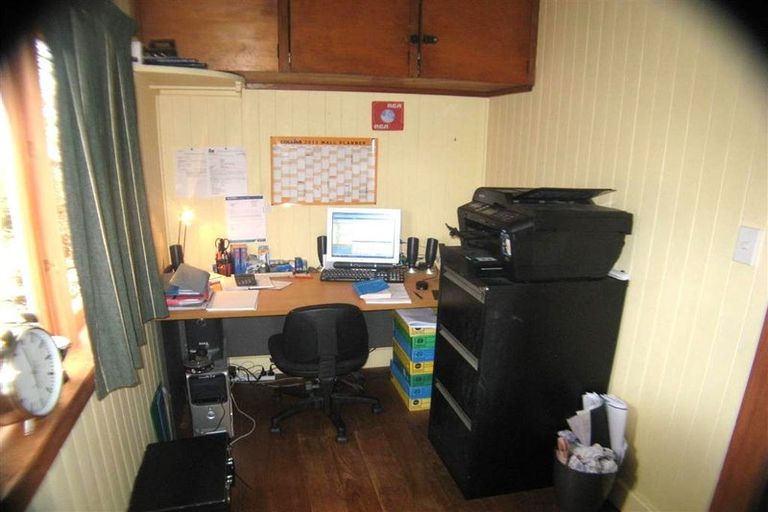 Photo of property in 19b Stafford Road, Northcote Point, Auckland, 0627