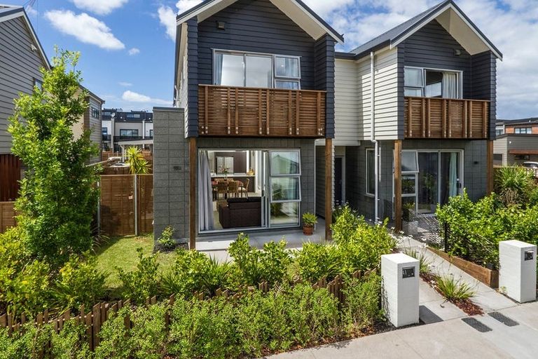 Photo of property in 41 Liquidambar Drive, Hobsonville, Auckland, 0616