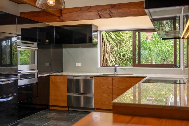 Photo of property in 245 Cannon Hill Crescent, Mount Pleasant, Christchurch, 8081