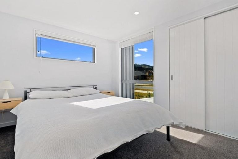Photo of property in 26 Obelisk Street, Wanaka, 9305