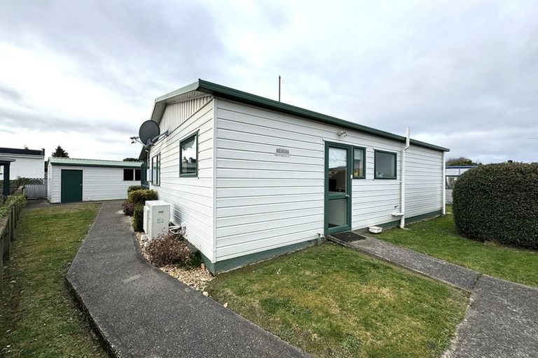 Photo of property in 50d Lanark Street, Balclutha, 9230